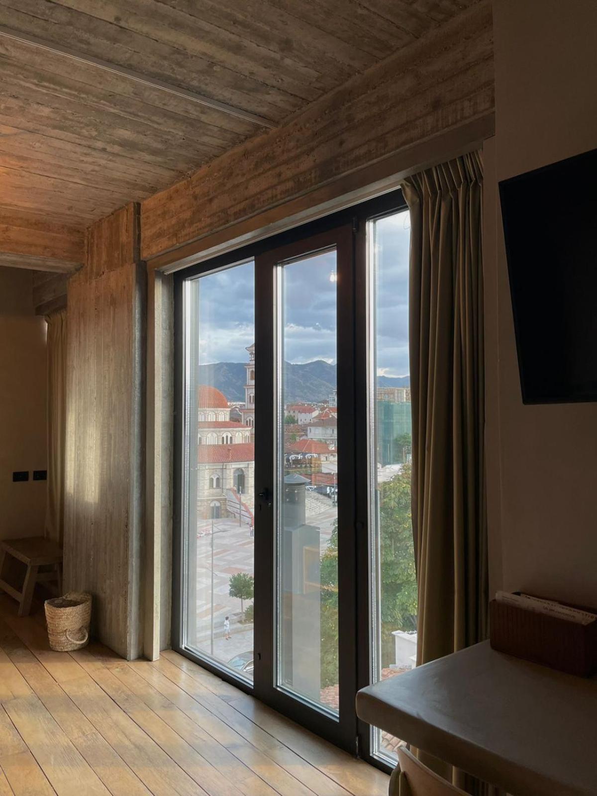 In Gallery Hotel & Spa Korce Exterior foto